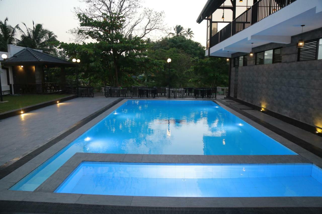3R Resort Negombo Ngoại thất bức ảnh