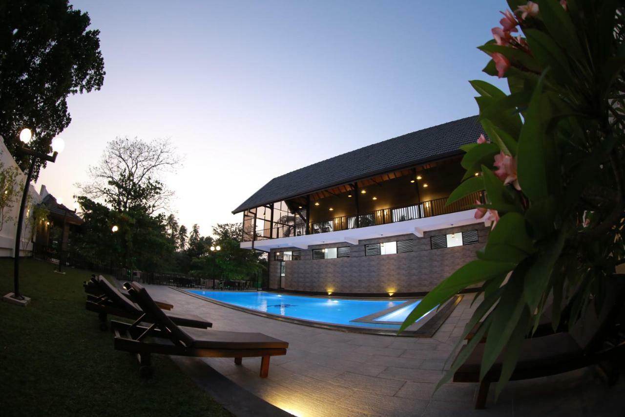 3R Resort Negombo Ngoại thất bức ảnh